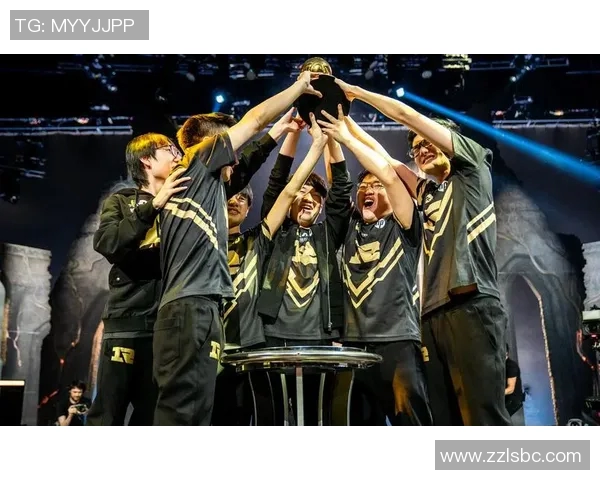 RNG战队的蜕变之路：从青涩新秀到电竞精英的成长历程